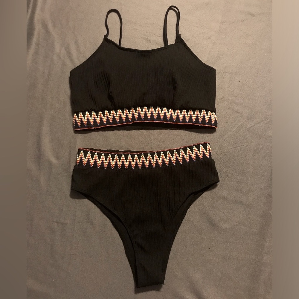 NEW Ribbed Black Bikini Set with Zigzag Trim